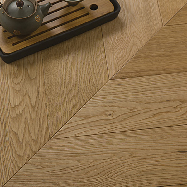chevron-oak-multilayer-engineered-wood-flooring_70932.jpg