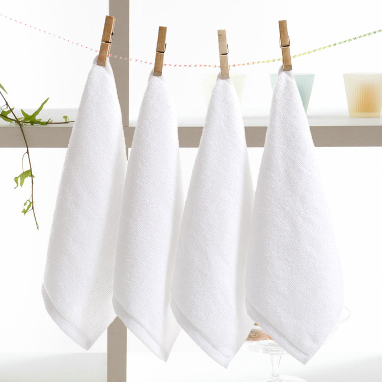 The Versatility and Benefits of 100% Cotton Airline Towels